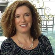 Profesora de Inglés con Licenciatura en Filología Inglesa y Certificado de Aptitud Pedagógica imparte clases de Inglés para ESO, Bachillerato, Ciclos Formativos, Exámenes Oficiales del Trinity College (niveles A2, B1, B2, C1). También Inglés para fines es